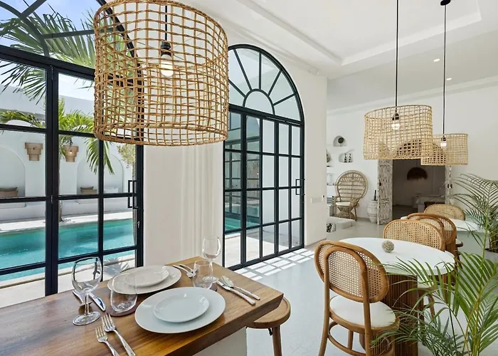 Villa All-white With Pool, Sauna, Firepit & Office