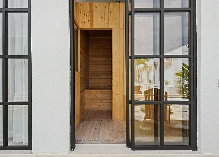Villa All-white With Pool, Sauna, Firepit & Office Jimbaran