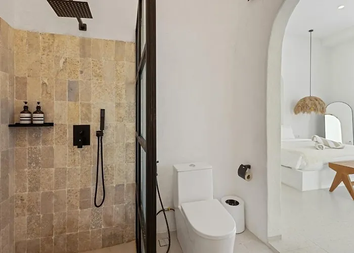 Villa All-white With Pool, Sauna, Firepit & Office Jimbaran