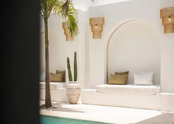 Villa All-white With Pool, Sauna, Firepit & Office *